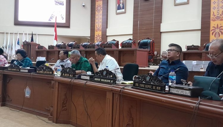 Banggar DPRD Sulut Bahas Perubahan APBD Tahun Anggaran 2024,Jumat (09/08/2024) diruang Pariuprna DPRD Sulut