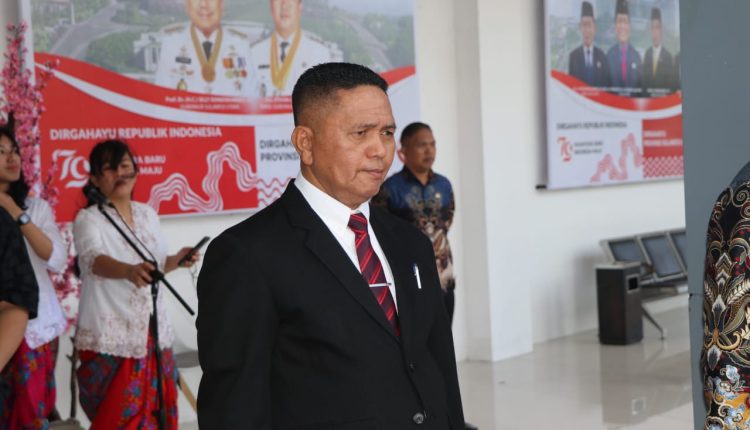 Sekretaris DPRD Sulut Wiliam Niklas silangen